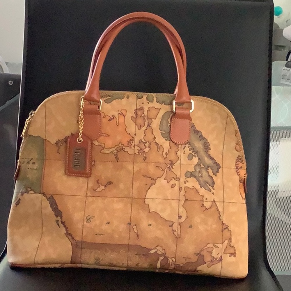 Alviero Martini Italian Handbag